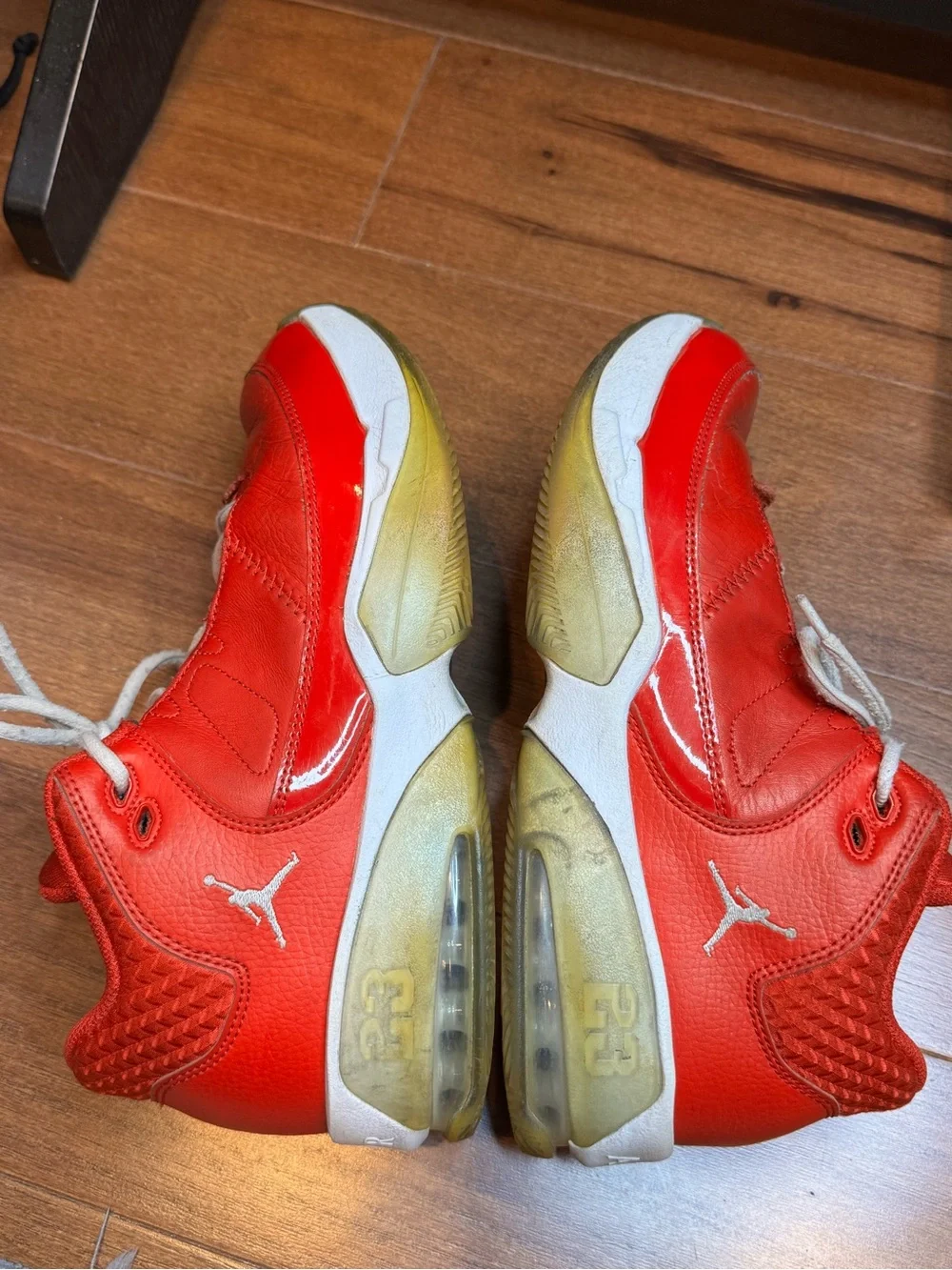 JORDAN MAX AURA 3 GS “University Red”